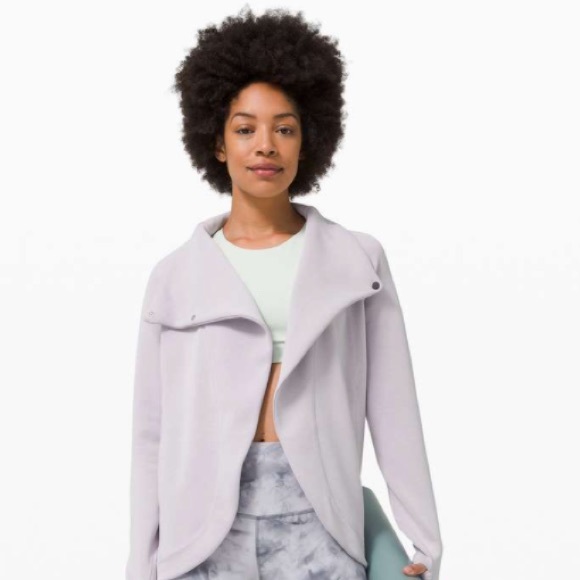 lululemon athletica Jackets & Blazers - NWT Lululemon Rally Wrap, Size 6